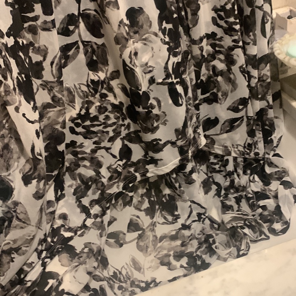 Simply Vera Vera wang dress - Picture 4 of 9